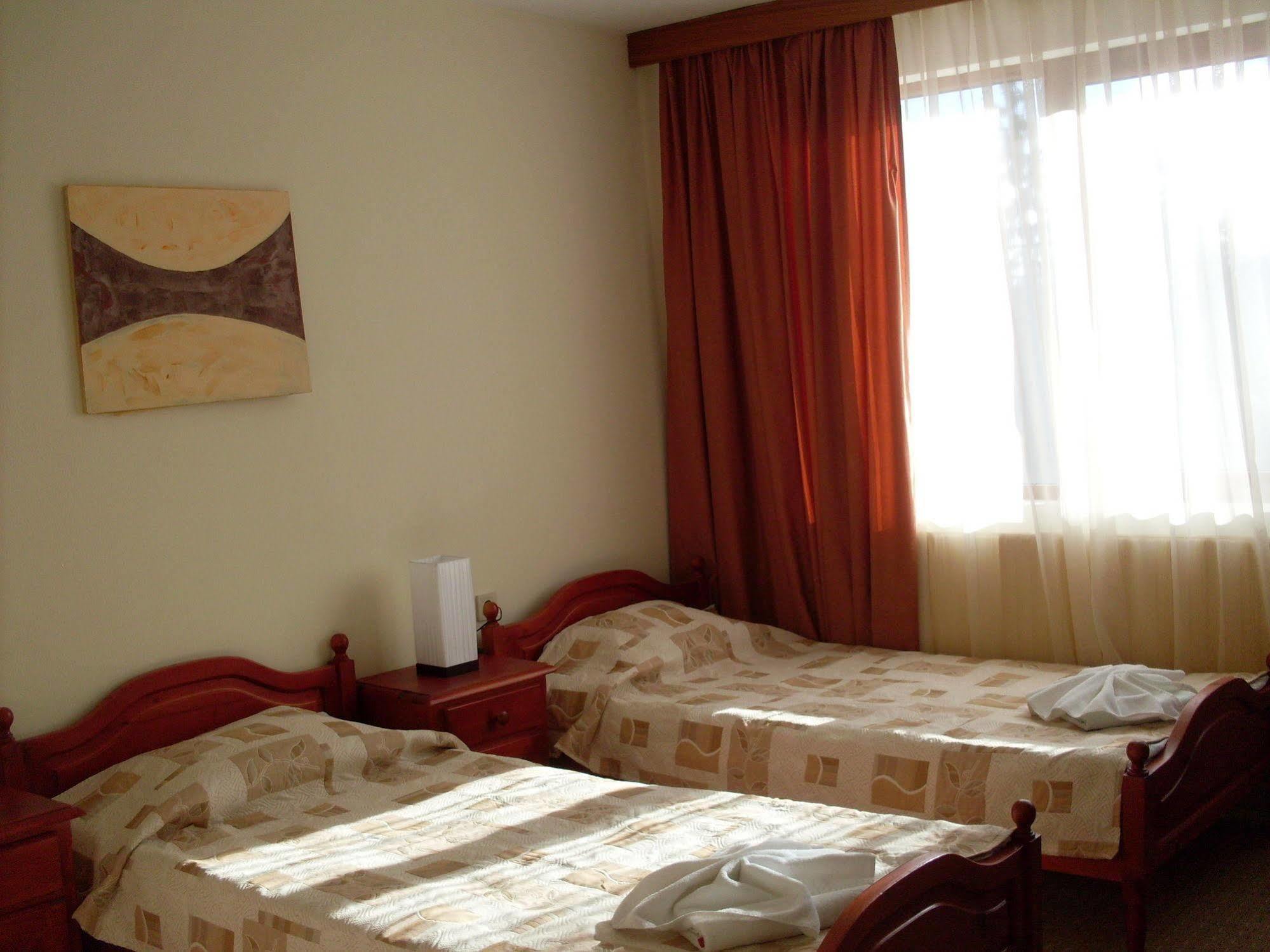 Elina Hotel Pamporovo Luaran gambar
